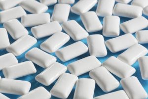 Closed-up white sugarless gums, and as the header image of 